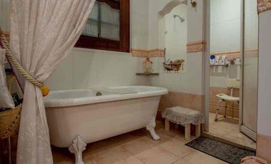 Venta de Residencia Estilo Neoclásico mexicano, Puerta de Hierro, puebla