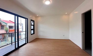 For Sale Modern Brand New Townhouse For Sale in Pilar Village