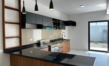 CASA NUEVA EN VENTA EN BOCA DEL RÍO, VER.