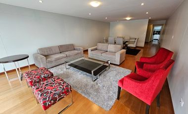 ¡Vive con estilo a unos pasos del Golf de San Isidro! 🏡🌿