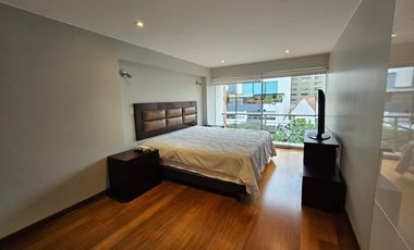 ¡Vive con estilo a unos pasos del Golf de San Isidro! 🏡🌿