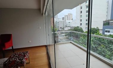 ¡Vive con estilo a unos pasos del Golf de San Isidro! 🏡🌿