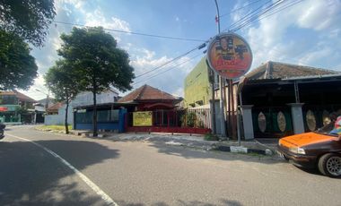 Rumah Area Pakualaman Jogja, Pinggir Jalan Utama, Jual Cepat