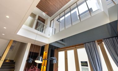 Free PPN dan siap Huni !! Dari Luar Terlihat Elegan, Dalamnya Lebih Menggoda Rumah di Jakarta Barat