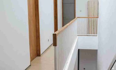 RUMAH CIGADUNG CIBEUNYING COBLONG DAGO BANDUNG UTARA STRATEGIS LINGKUNGAN NYAMAN.
