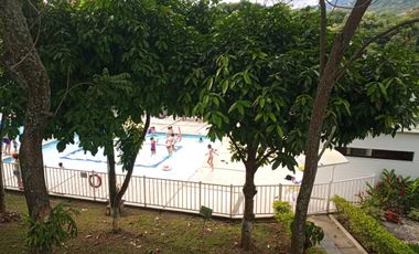 SE VENDE APARTAMENTO EN SECTOR VERSALLES - FLORIDABLANCA