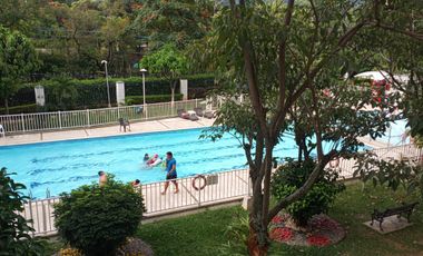 SE VENDE APARTAMENTO EN SECTOR VERSALLES - FLORIDABLANCA