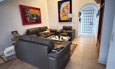 🏡 Residencia Exclusiva en Fundadores de Zavaleta, Puebla – 5,123 m² de Terreno, Jardines Privados