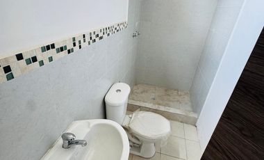 Venta de casa en Urbanizacion Privada, Manta