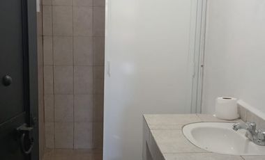 Renta de casa grande Acatitlan