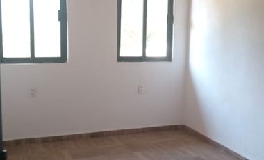 Renta de casa grande Acatitlan