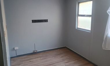 Depto en Isabel Riquelme Sur, Metro Monte Tabor, Maipú.