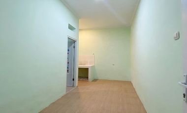 Kontrakan Dekat Universitas Gunadarma Depok Kampus E, RS Bhayangkara Brimob, Mall Margo City