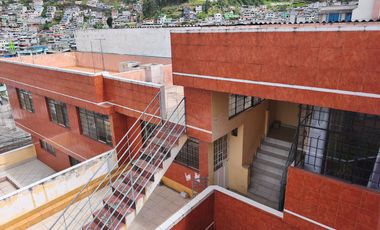 813 CASA RENTERA EN VENTA