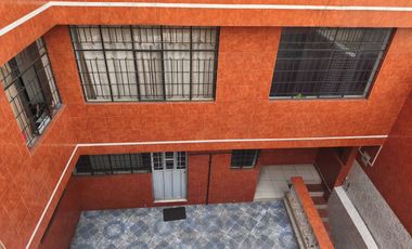 813 CASA RENTERA EN VENTA