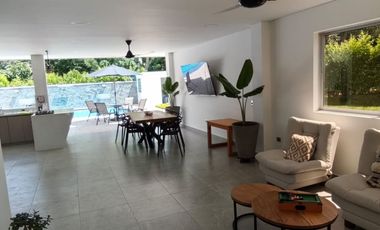 Vendo cabaña nueva en San Jerónimo Antioquia