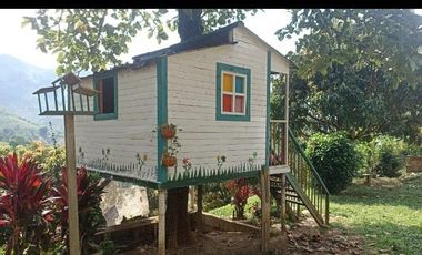 FINCA PARA TERMINAR FAVORABLE Y BIEN UBICADA EN BARBOSA ANTIOQUIA COLOMBIA.