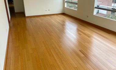 Alquiler de Exclusivo Dúplex 260m2 en Urbanización Las Gardenias - Surco