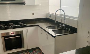 Alquiler de Exclusivo Dúplex 260m2 en Urbanización Las Gardenias - Surco
