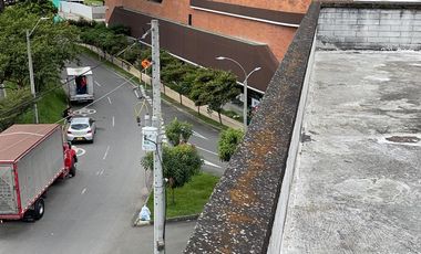 Vendo excelente bodega en Sabaneta Antioquia