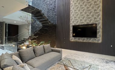 Casa Lujo en Fraccionamiento Don Vasco Uruapan