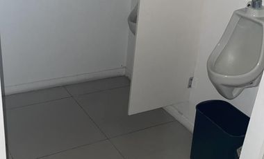 Oficina en Venta en la Col. Chapalita, sobre Lopez Mateos