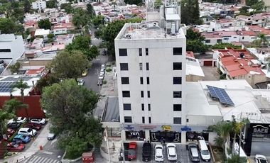 Oficina en Venta en la Col. Chapalita, sobre Lopez Mateos