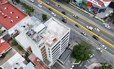 Oficina en Venta en la Col. Chapalita, sobre Lopez Mateos