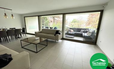 En el Barrio más Exclusivo de Santiago ¡Elegante y Moderno Departamento en Vitacura!