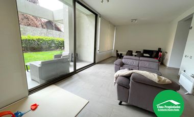 En el Barrio más Exclusivo de Santiago ¡Elegante y Moderno Departamento en Vitacura!