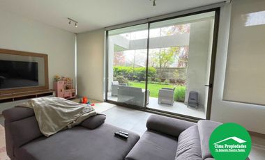 En el Barrio más Exclusivo de Santiago ¡Elegante y Moderno Departamento en Vitacura!
