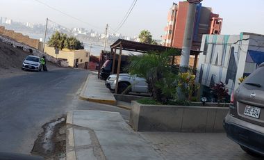 TERRENO en venta en ESQUINA - Chorrillos !!