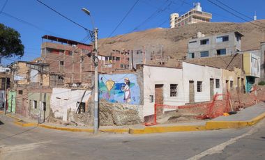 TERRENO en venta en ESQUINA - Chorrillos !!
