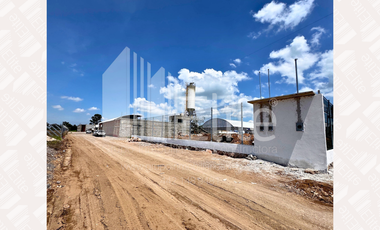 TERRENO COMERCIAL EN RENTA EN EL MARQUES