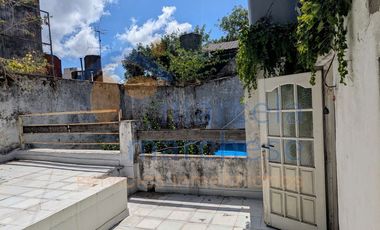 Tipo Casa. 4 Amb. + Terraza + Patio ¡Sin Expensas!