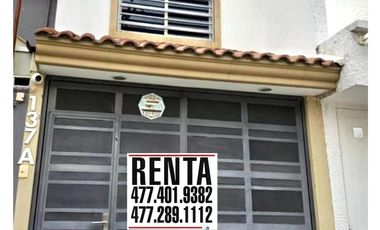 🛑🏠RENTA Casa de 3 Recámaras en Privada en Jardines Del Moral, al Norte de la Ciudad. León, Guanajuato.