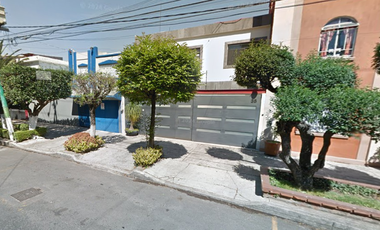 EXCELENTE PROPIEDAD EN ROMA SUR