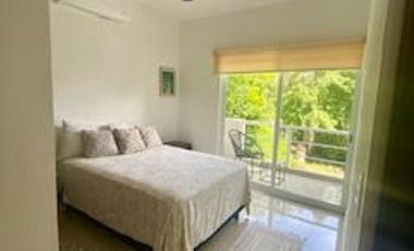 EXCLUSIVA RESIDENCIA EN RENTA AMUEBLADA  A UNOS PASOS DEL MAR EN PUERTO MORELOS $25,500