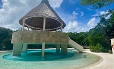 EXCLUSIVA RESIDENCIA EN RENTA AMUEBLADA  A UNOS PASOS DEL MAR EN PUERTO MORELOS $25,500