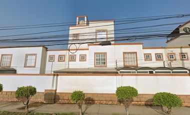 🏡 ¡OPORTUNIDAD EN REMATE BANCARIO! 📍 Blvd.Tultitlán Pte., Los Reyes, Tultitlán de Mariano Escobedo, Estado de México, México.