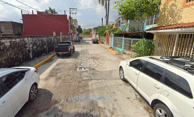 CASA EN REMATE BANCARIO LAS GAVIOTAS, CENTRO VILLAHERMOSA TABASCO