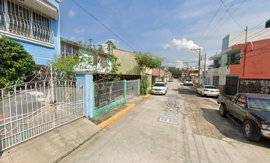 CASA EN REMATE BANCARIO LAS GAVIOTAS, CENTRO VILLAHERMOSA TABASCO