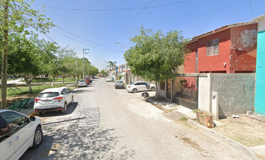 -Casa en Remate Bancario- Rincón San Antonio, Gómez Palacio, Durango.