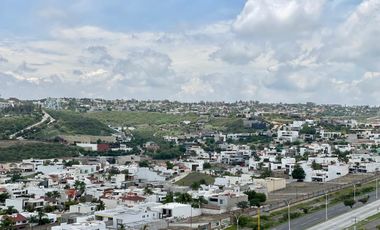 Departamento Amueblado en Renta en Torre Meridiano