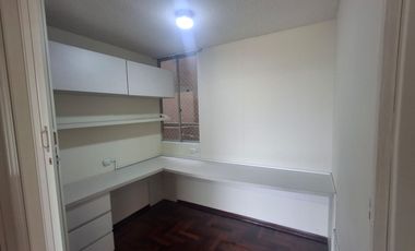 VENDO AMPLIO DEPARTAMENTO EN CHORRILLOS