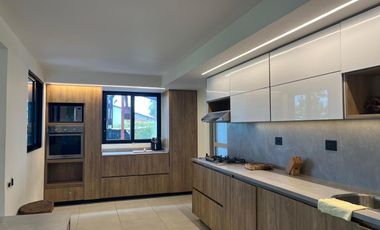 Venta Espectacular Casa de Campo sector Combia Pereira