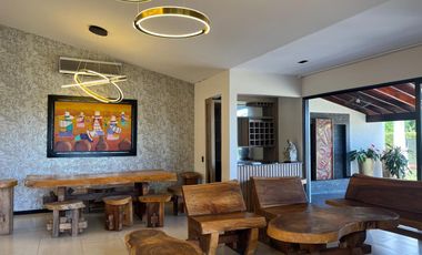 Venta Espectacular Casa de Campo sector Combia Pereira