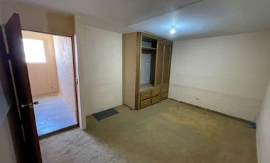Casa en venta con gran terreno en Tijuana, B.C. (Del Cerro Colorado)