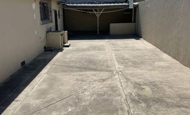 Casa en venta con gran terreno en Tijuana, B.C. (Del Cerro Colorado)