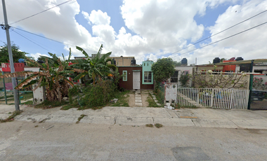CASA EN CALLE MAR DE CORTEZ, Las Huayas, Cancún, Benito Juárez, Quintana Roo, México. ¡NO CRÉDITOS!